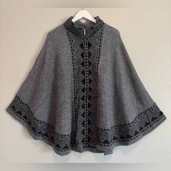 KATIE TODD 100% Wool Nordic/Aztec Oversized Zip Front Poncho Cape L/XL - Picture 2 of 11